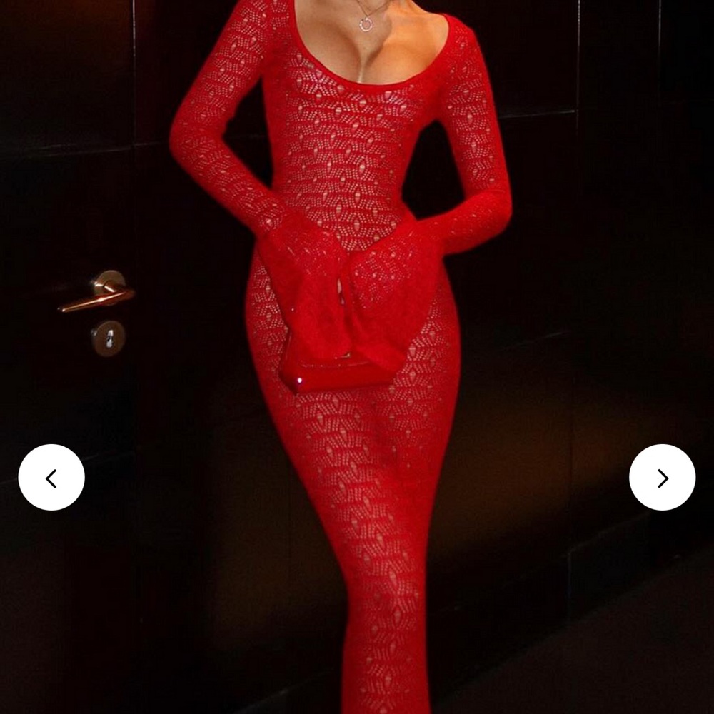 Sisterparty Scoop neck flare sleeve hollow out knit maxi dress